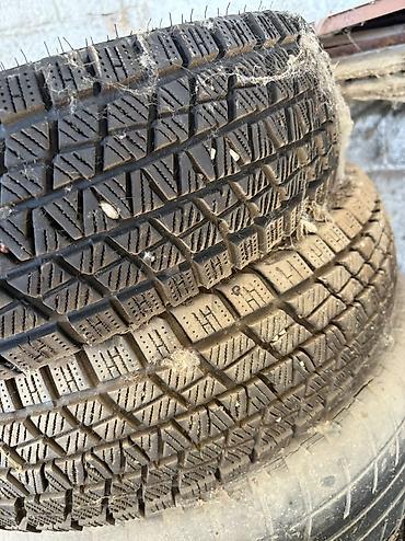 Kapsen 165 R13C почти новый, и еще одна грузовая dunlop с диском R13C