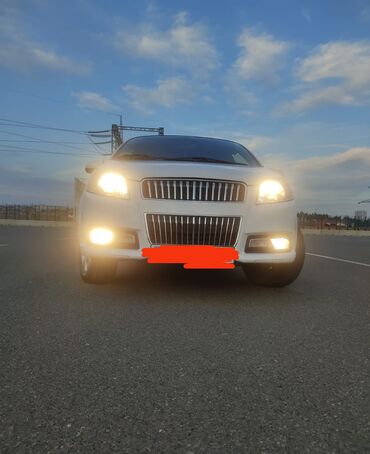 qalmaq şərti ilə maşınlar: Ravon Nexia: 1.5 l. | 2017 il | 230000 km. | Sedan