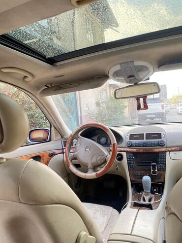 через банк машина: Mercedes-Benz E-Class: 2004 г., 2 л, Автомат, Бензин, Седан