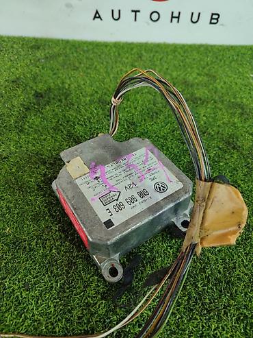 devo tiko: Блок управления подушкой безопасности (Airbag ECU) Volkswagen. - — 1