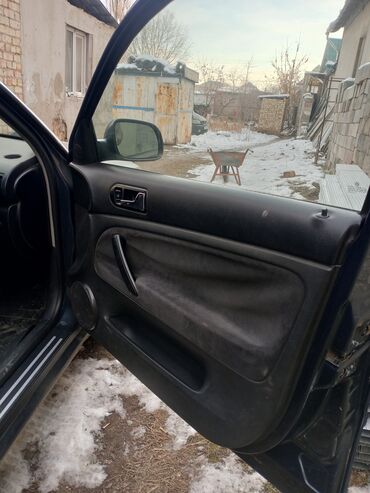 Volkswagen: Volkswagen Passat Variant: 2002 г., 1.6 л, Механика, Бензин, Универсал — 10