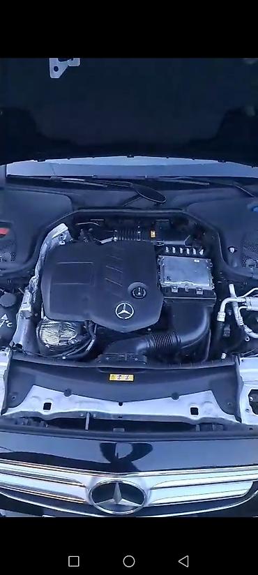 Mercedes-Benz: Mercedes-Benz E-Class: 2 l | 2017 il Sedan — 6