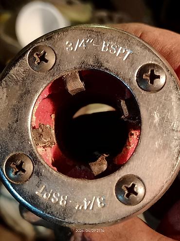 клуп: Клуппы трубный набор с трещоткой 3/8"- 1 1/4". Набор включает 5 — 4