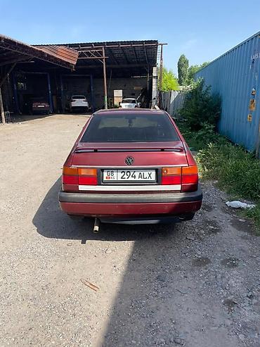 Volkswagen: Volkswagen Vento: 1993 г., 1.8 л, Механика, Бензин, Седан — 3