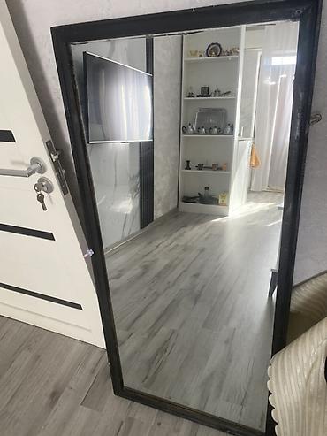 Güzgülər: Güzgü Döşəmə üstü, Düzbucaqlı, Sadə, Çərçivə ilə — 1