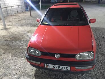 кулиса на гольф 2: Volkswagen Golf: 1994 г., 1.6 л, Механика, Бензин