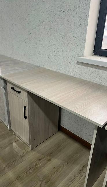 Компьютерные столы: Компьютерный стол, Новый, С полками — 5