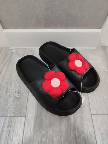 мото обувь: Домашние тапочки 38, цвет - Черный