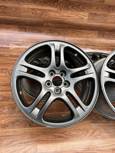 Диски: Литые Диски R 17 Subaru, Комплект, отверстий - 5, Б/у — 8