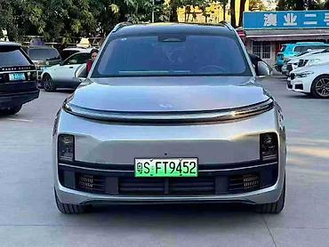 Lixiang: Lixiang L8: 2023 г., 1.5 л, Автомат, Гибрид, Кроссовер — 1