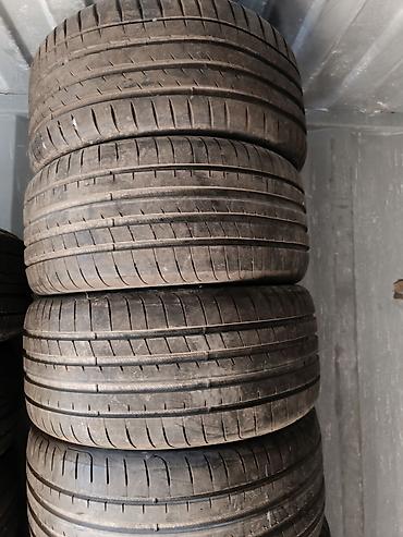 275 30 19: Шины 235 / 35 / R 19, Лето, Б/у, Комплект, Легковые, Michelin — 2