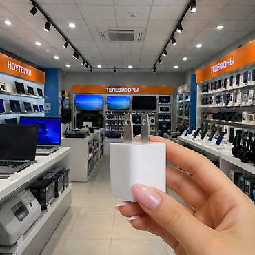 google pixel 9pro: Сетевой адаптер питания (зарядное устройство) с плоскими вилками типа — 1