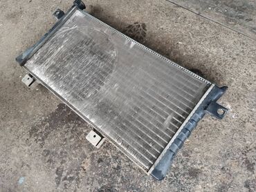 Auto delovi: Hladnjak Lada 21213 Niva. Polovno, ocuvano. Skinuto a rastavljenog — 14