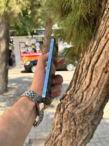 iphone 12 pro 512: IPhone 13 Pro, Sierra Blue, Face ID — 4