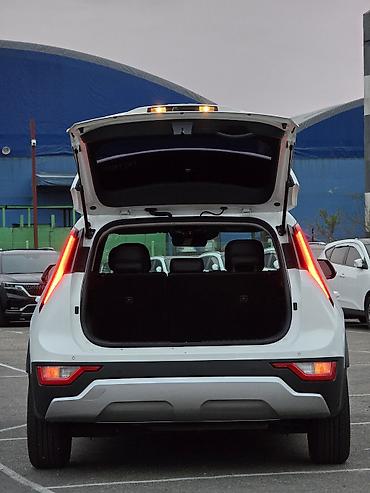 корейские кроссоверы: Kia Niro: 2022 г., Автомат, Гибрид, Кроссовер — 7