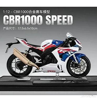 maltezer toy: Metalni honda motor 149. metalni honda motor 149 metalni motor maketa — 1