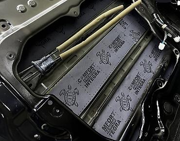 Изоляционные работы: Профессиональная шумо- и виброизоляция автомобиля под ключ Что — 7