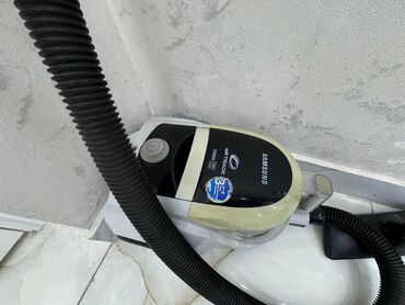 Uzunmüddətli kirayə mənzillər: TIB UNIVERISTETINE 3 deyqelik mesafe Uzn muddetli telebe ve aileler -da lalafo.az — 6 Uzunmüddətli kirayə mənzillər: TIB UNIVERISTETINE 3 deyqelik mesafe Uzn muddetli telebe ve aileler — 6