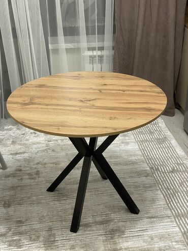 стульчик chicco: Комплект стол и стулья Новый
