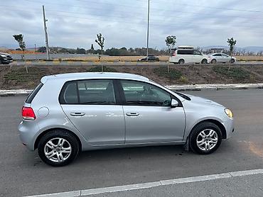 wolksvagen vento: Volkswagen Golf: 2009 г., 1.6 л, Автомат, Бензин, Хэтчбэк — 2