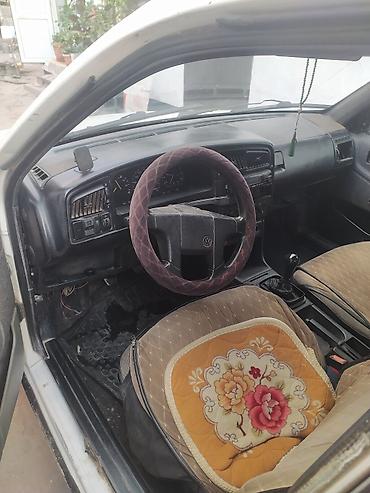 фолсваген б 5: Volkswagen Passat: 1989 г., 1.8 л, Кол менен иштөөчү, Бензин, Универсал — 3
