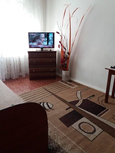 берекет универсал: 1 комната, 30 м², Хрущевка, 3 этаж, Старый ремонт