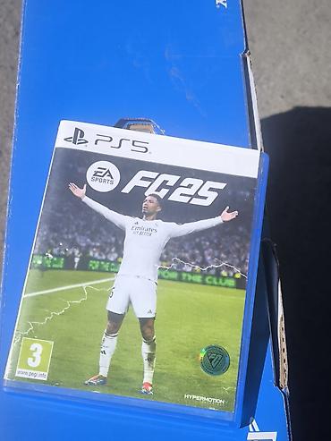 Видео оюндар жана приставкалар: Игровая консоль PS5(с дисководом)+диск FC25 в комплекте: - 2джойстика — 2