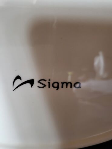 Ostalo posuđe: Tanjir nov Signa univerzalni. Univerzalni tanjir — 12