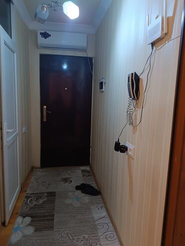 Uzunmüddətli kirayə mənzillər: Gəncə şəhərində Pasyolkada metallurq stadionunun üstünde 5mərtəbəli — 12