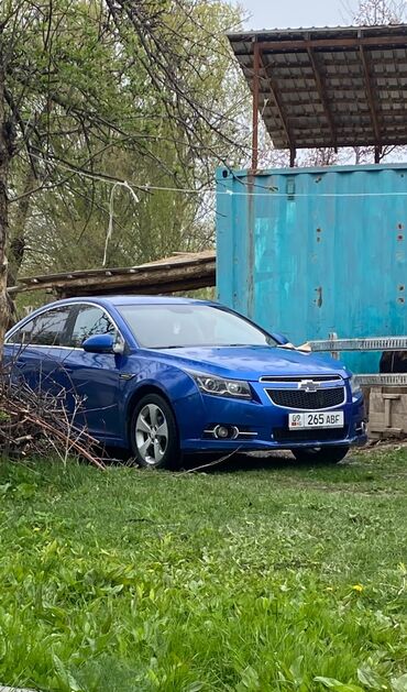 титан нексия: Chevrolet Cruze: 2011 г., 1.8 л, Механика, Бензин