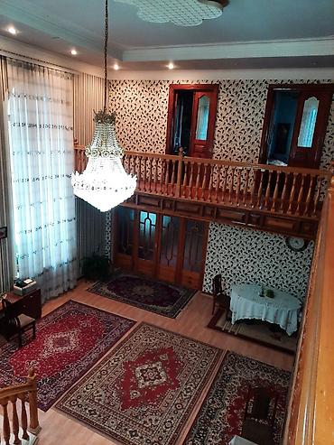Həyət evləri və villaların satışı: 6 otaqlı, 450 kv. m, Orta təmir — 3