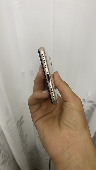 Apple iPhone: IPhone 8 Plus, 64 GB, Qızılı, Barmaq izi — 5