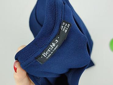 Жінкам: Bershka, Сукня жіноча, розмір M — 4