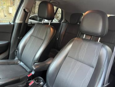 Chevrolet: Chevrolet Trax LT (AWD) – kompakt krossover - Mühərrik: ECOTEC benzin — 11