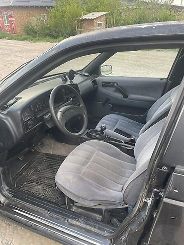 ремонт golf: Volkswagen Passat: 1989 г., Механика, Бензин, Седан — 9