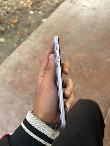 Apple iPhone: IPhone 11, Deep Purple, Face ID — 5