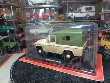 Avtomobil modelləri: Hər vaxtiniz xeyr olsun. Hachette firmasinin istehsali olan 1/24 — 7