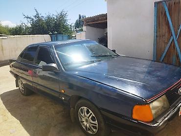 Продажа авто: Audi 100: 1989 г., 2 л, Механика, Бензин, Седан — 3