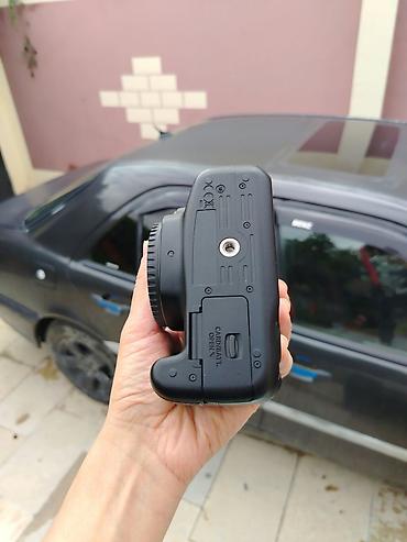 redmi 10 s: Canon 1200 D body 
14 Ka probeqi var — 3