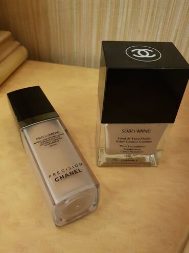 маска барои руй: Tonal krem, Chanel