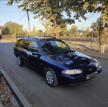 Ford: Ford Mondeo: 1994 г., 1.8 л, Механика, Бензин, Универсал