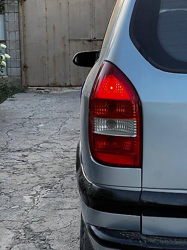 Opel: Opel Zafira: 2001 г., 2.2 л, Механика, Бензин, Минивэн — 26