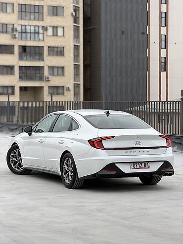 Hyundai: Hyundai Sonata: 2021 г., 2.5 л, Автомат, Бензин, Седан — 2