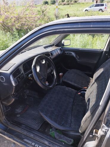 авто унаа ош: Volkswagen Golf: 1992 г., 1.8 л, Механика, Бензин, Седан