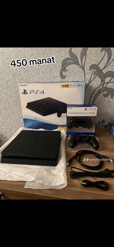 plesdeyşın 4: Salam PlayStation 4 slim satılır 
2 pult
1 oyunu var