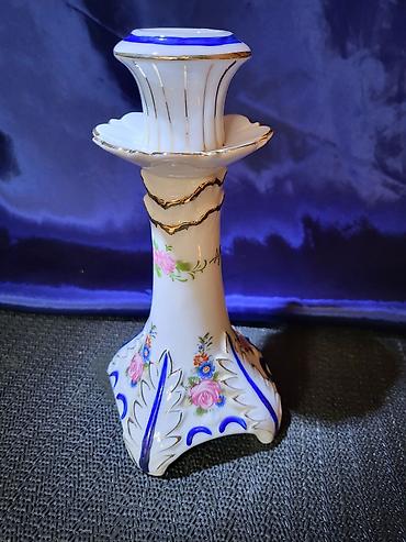 Ostali antikviteti: Vintaz svecnjak porcelanski. Porcelanaki nov svecnjak,perfektan — 2