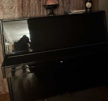 Pianolar: Piano satılır. Qiyməti 150 azn. Normal vəziyyətdədir. Əlavə məlumat