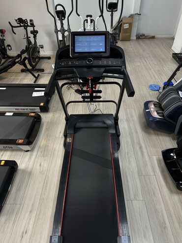 Беговые дорожки: Беговая дорожка Цена: 2 #беговаядорожка #беговая #дорожка #фитнес зал — 6