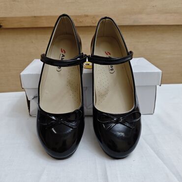 Ballerina: Rəng - Qara Baletkalar, Ölçü: 36, Qız üçün -da lalafo.az — 16 Ballerina: Rəng - Qara Baletkalar, Ölçü: 36, Qız üçün — 16