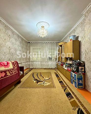 Продажа коттеджей и домов: 🏠Продается дом в селе Сокулук, от трассы 300 метров. 🟡Комнаты: 5 — 6